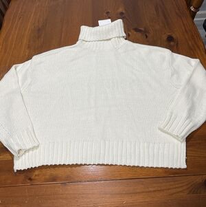 Nwt Davi & Dani Womens Cream Cozy Knit Turtle Mock Neck Sweater Size Small
